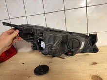 Laden Sie das Bild in den Galerie-Viewer, Frontscheinwerfer Opel Astra J 1ZT010012 Links Scheinwerfer Headlight SCH9894352064cg
