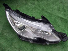 Load image into Gallery viewer, Frontscheinwerfer Peugeot 2008 9677810280 Rechts Scheinwerfer Headlight SCH9895649450od