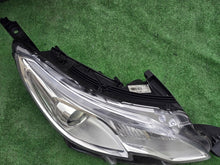 Load image into Gallery viewer, Frontscheinwerfer Peugeot 2008 9677810280 Rechts Scheinwerfer Headlight SCH9895649450od