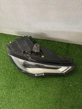 Laden Sie das Bild in den Galerie-Viewer, Frontscheinwerfer Audi A3 8V0941044 Rechts Scheinwerfer Headlight SCH9900346622xe