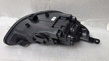 Laden Sie das Bild in den Galerie-Viewer, Frontscheinwerfer Hyundai I10 92101-K7100- Links Scheinwerfer Headlight SCH9902008465fu