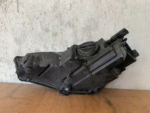 Load image into Gallery viewer, Frontscheinwerfer Audi A4 B9 8W0941006 Xenon Rechts Scheinwerfer Headlight SCH9902750947ur