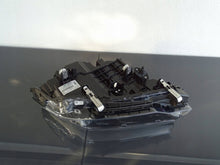 Laden Sie das Bild in den Galerie-Viewer, Frontscheinwerfer BMW 5 G30 8499115 LED Links Scheinwerfer Headlight SCH9904902530lj