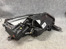 Load image into Gallery viewer, Frontscheinwerfer Skoda Rapid 5JB941015C Xenon Links Scheinwerfer Headlight SCH9908022813zu