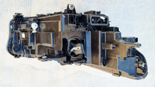 Laden Sie das Bild in den Galerie-Viewer, Frontscheinwerfer BMW X1 5A9A227-01 Links Scheinwerfer Headlight SCH9910923217mx