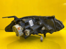 Laden Sie das Bild in den Galerie-Viewer, Frontscheinwerfer Suzuki Sx4 S-Cross 100-17735 Xenon Links Headlight SCH9914258087va
