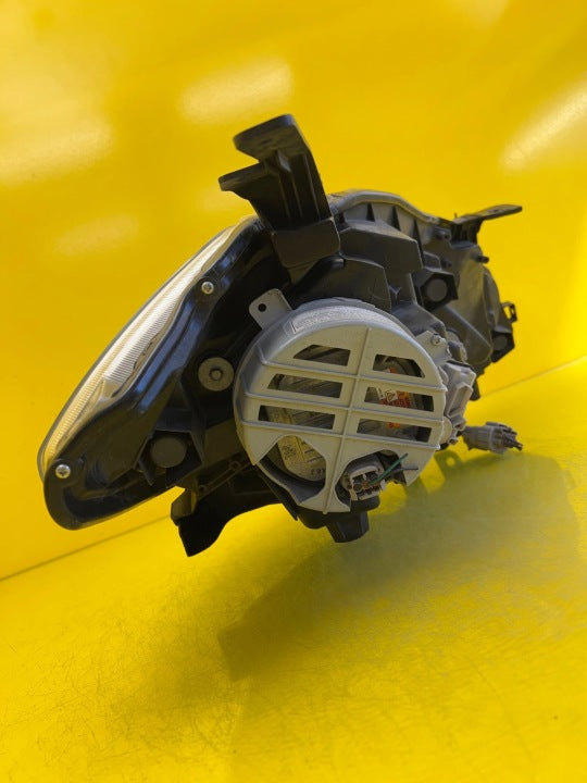 Frontscheinwerfer Suzuki Sx4 S-Cross 100-17735 Xenon Links Headlight SCH9914258087va