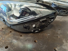 Laden Sie das Bild in den Galerie-Viewer, Frontscheinwerfer Mercedes-Benz Cla A1189068300 LED Links Scheinwerfer Headlight SCH9921724839cm