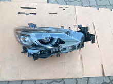 Laden Sie das Bild in den Galerie-Viewer, Frontscheinwerfer Mazda 6 Gj 100-65041 Rechts Scheinwerfer Headlight SCH9922971771tz
