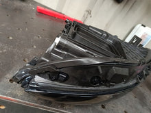 Laden Sie das Bild in den Galerie-Viewer, Frontscheinwerfer Mercedes-Benz W177 A1779060101 LED Links Headlight SCH9925958999ro
