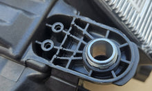 Laden Sie das Bild in den Galerie-Viewer, Frontscheinwerfer Skoda Octavia 5E4941015B LED Links Scheinwerfer Headlight SCH9926083574jg