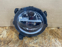 Laden Sie das Bild in den Galerie-Viewer, Frontscheinwerfer Jeep Wrangler 55112881AE Links Scheinwerfer Headlight SCH9926577346vr