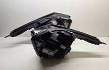 Laden Sie das Bild in den Galerie-Viewer, Frontscheinwerfer Kia Sportage 92101R2150 92102R2150 LED Ein Satz Headlight SCH9928088474bh