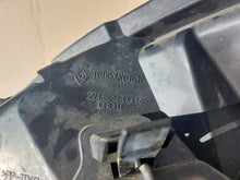 Laden Sie das Bild in den Galerie-Viewer, Frontscheinwerfer Renault Twingo I 27152800R Rechts Scheinwerfer Headlight SCH9933989156gh