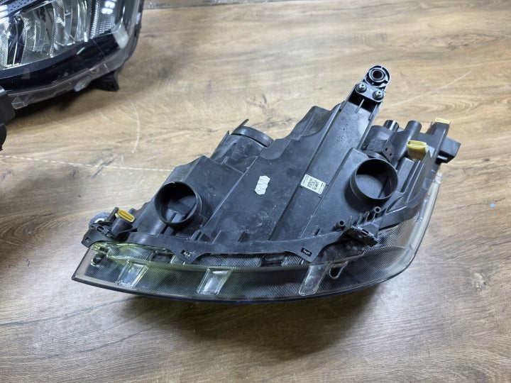Frontscheinwerfer Seat Ibiza I V 6F1941006E 40111000 Rechts Headlight SCH9938214147py
