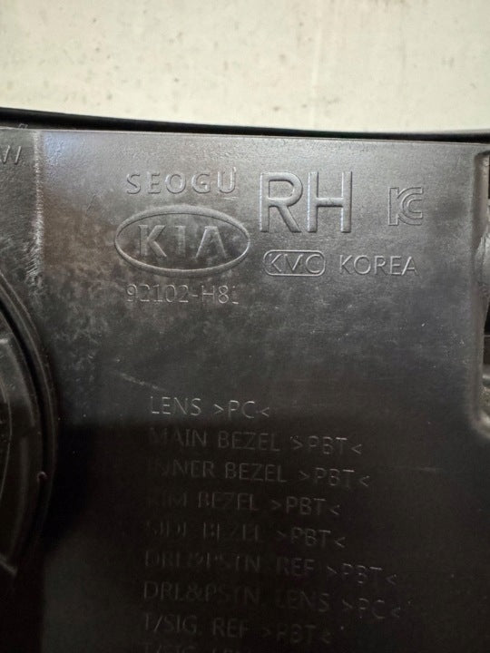 Frontscheinwerfer Kia Stonic 92102H8 Ein Satz Scheinwerfer Headlight SCH9938993530qx