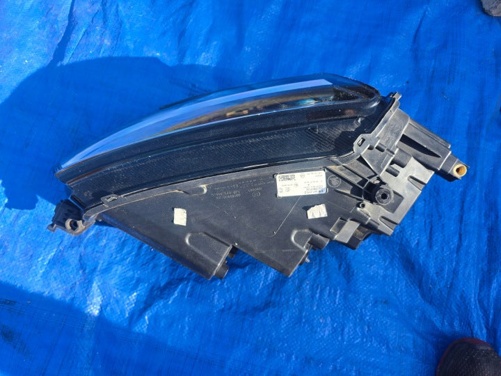Frontscheinwerfer Skoda Karoq 57B941016D Full LED Rechts Scheinwerfer Headlight SCH9940094002yo