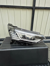 Load image into Gallery viewer, Frontscheinwerfer Ssangyong Korando 83102-37201 Full LED Rechts Headlight SCH9948415501rn