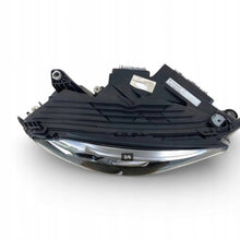 Laden Sie das Bild in den Galerie-Viewer, Frontscheinwerfer Mercedes-Benz Glc X253 A2539065801 Full LED Rechts Headlight SCH9952780049ac
