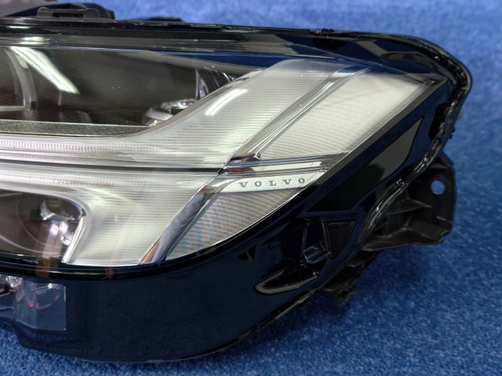 Frontscheinwerfer Volvo S90 V90 31655185 LED Links Scheinwerfer Headlight SCH9954527643yv