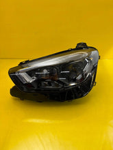 Load image into Gallery viewer, Frontscheinwerfer Mercedes-Benz W213 A2139064309 LED Links Headlight SCH9959476853bb