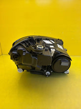 Load image into Gallery viewer, Frontscheinwerfer Mercedes-Benz W213 A2139064309 LED Links Headlight SCH9959476853bb