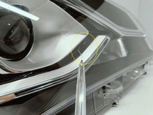 Laden Sie das Bild in den Galerie-Viewer, Frontscheinwerfer Toyota Yaris 212112L2000 Rechts Scheinwerfer Headlight SCH9960651771ip