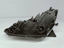 Laden Sie das Bild in den Galerie-Viewer, Frontscheinwerfer Toyota Yaris 212112L2000 Rechts Scheinwerfer Headlight SCH9960651771ip