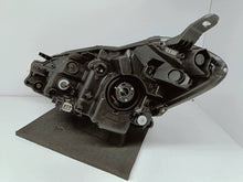 Laden Sie das Bild in den Galerie-Viewer, Frontscheinwerfer Toyota Yaris 212112L2000 Rechts Scheinwerfer Headlight SCH9960651771ip