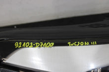Load image into Gallery viewer, Frontscheinwerfer Hyundai Tucson 92102-D7100 Rechts Scheinwerfer Headlight SCH9961815907ia