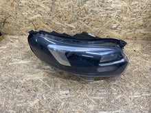 Laden Sie das Bild in den Galerie-Viewer, Frontscheinwerfer Opel Zafira Vivaro 9832836480 Rechts Scheinwerfer Headlight SCH9962310701vl