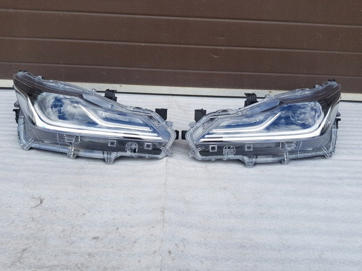 Frontscheinwerfer Toyota Corolla 81150-02T50 Ein Satz Scheinwerfer Headlight SCH9963084248wf