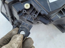 Laden Sie das Bild in den Galerie-Viewer, Frontscheinwerfer Land Rover I Discovery V MY4213W029EB 89916094 Rechts SCH9972010990gt
