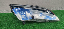 Laden Sie das Bild in den Galerie-Viewer, Frontscheinwerfer Seat Leon 5F1941008A Rechts Scheinwerfer Headlight SCH9974023907nh