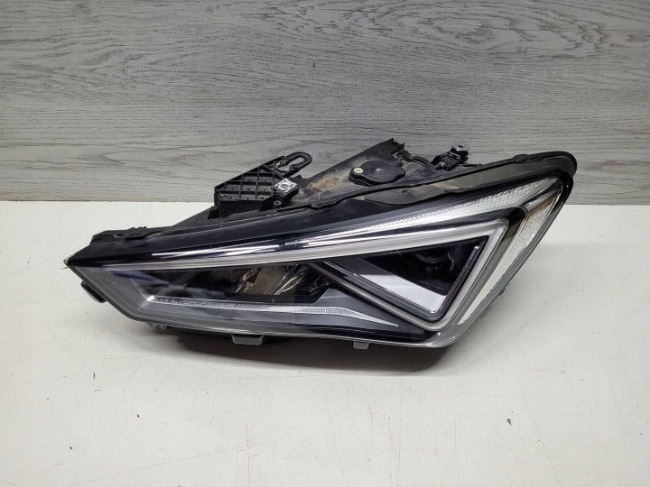 Frontscheinwerfer Cupra Formentor 5FG941007F L316840011D02A00P Links Headlight SCH9977129518kf