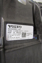 Laden Sie das Bild in den Galerie-Viewer, Frontscheinwerfer Volvo 32450063 LED Rechts Scheinwerfer Headlight SCH9978954750sv