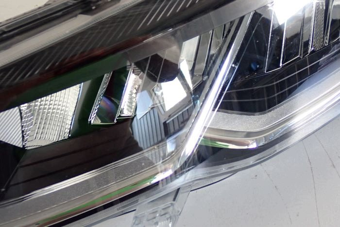 Frontscheinwerfer VW Polo 2G1941005C Links Scheinwerfer Headlight SCH9982254114zn