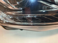 Laden Sie das Bild in den Galerie-Viewer, Frontscheinwerfer Skoda Scala 655941016A LED Rechts Scheinwerfer Headlight SCH9982736310vp