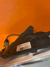 Load image into Gallery viewer, Frontscheinwerfer Volvo V60 Xc60 30763135 Xenon Links Scheinwerfer Headlight SCH9984442340ec