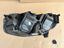 Laden Sie das Bild in den Galerie-Viewer, Frontscheinwerfer Citroën Spacetourer 9808233980-00 Rechts Headlight SCH9991224058fy