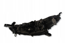 Laden Sie das Bild in den Galerie-Viewer, Frontscheinwerfer Toyota Corolla VFF3026 Rechts Scheinwerfer Headlight SCH9992925551hi