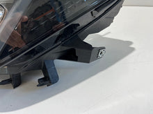 Laden Sie das Bild in den Galerie-Viewer, Frontscheinwerfer Cupra Born 10F941007H Links Scheinwerfer Headlight SCH9998123373rh