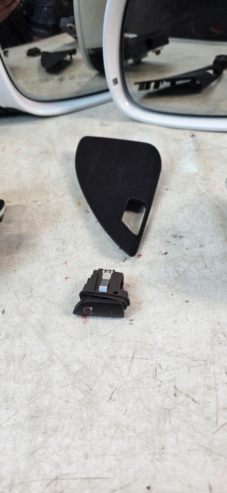Außenspiegel Audi Q5 8R1857410L Elektrisch 17Pin Rechts oder Links Weiß SSP2055778247br