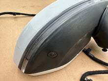 Load image into Gallery viewer, Außenspiegel Seitenspiegel Audi A7 4K8857410J - Rechts Side Mirror SSP3907291955dl