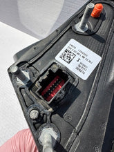 Laden Sie das Bild in den Galerie-Viewer, Außenspiegel Seitenspiegel Ford S-Max EM2B17683EE 16Pin Links Side Mirror SSP6220053110ym