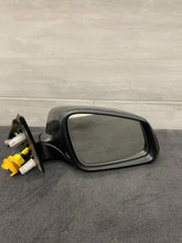 Laden Sie das Bild in den Galerie-Viewer, Außenspiegel BMW F11 F10 E1021141 E1021016 A048412 5Pin Rechts oder Links SSP7465746783vb