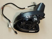 Laden Sie das Bild in den Galerie-Viewer, Außenspiegel Nissan Qashqai III J12 963026UN4A Elektrisch 15Pin Links Schwarz SSP7928276628al