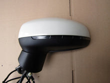 Laden Sie das Bild in den Galerie-Viewer, Außenspiegel Seitenspiegel Audi A1 262049-2-10B Elektrisch 6Pin Links Weiß SSP8219932573fb