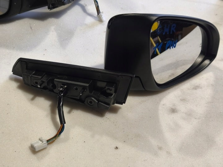 Außenspiegel Toyota Chr E11048540 11Pin Ein Stück (Rechts oder Links) Schwarz SSP8268665115us