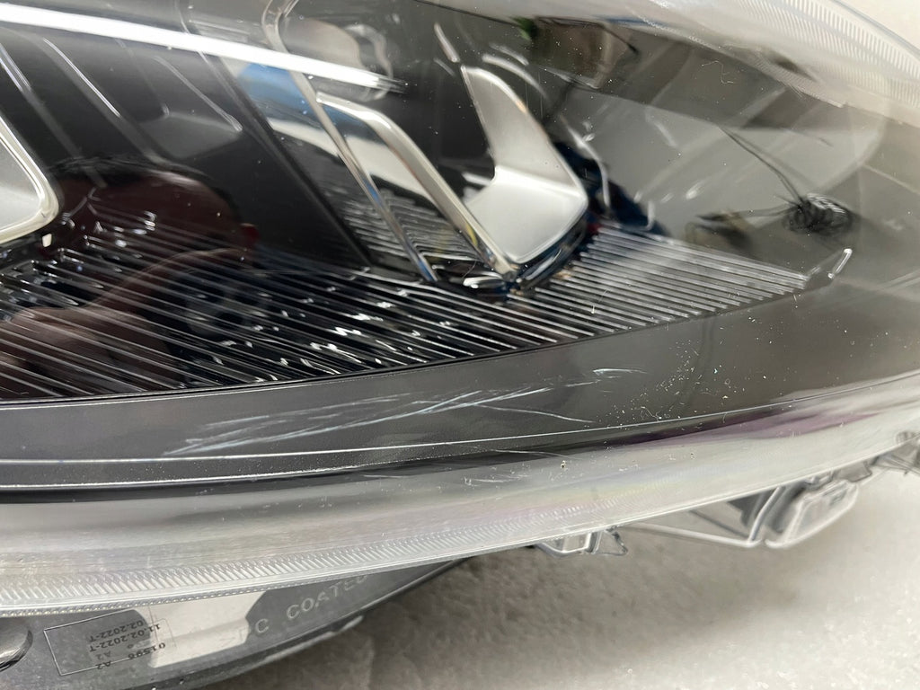 Frontscheinwerfer Ford Kuga LV4B-13E016-AN LED Rechts Scheinwerfer Headlight